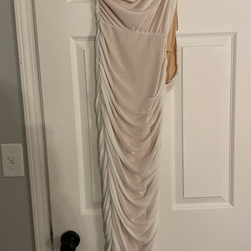 Cream Sleeveless One Shoulder Dress